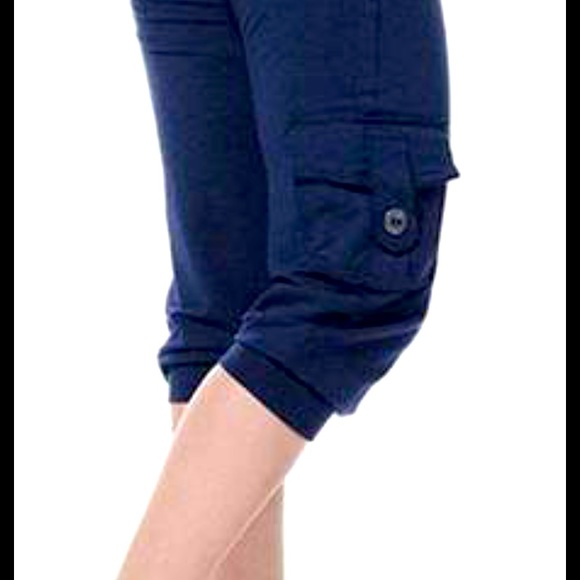 😎 2 for $17 😎 NWOT Cropped Capri Casual Pants - Picture 2 of 6